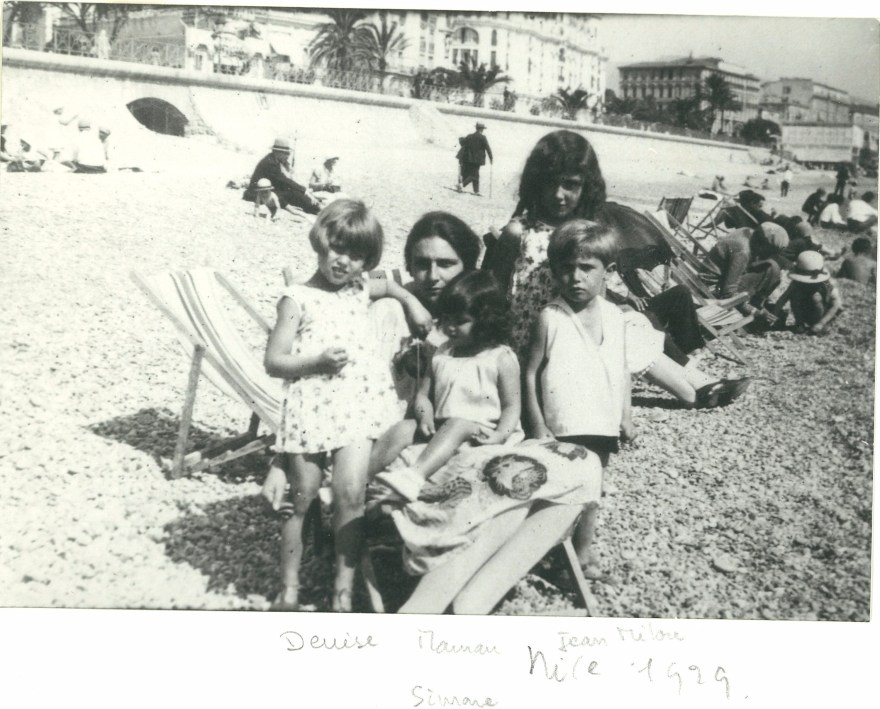 Denise Yvonne Simone Milou Jean